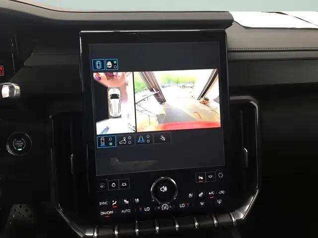 2025 GMC Acadia AWD AT4
