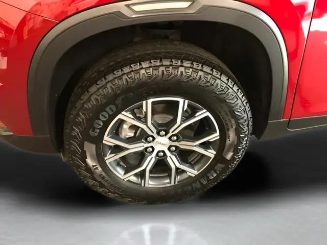 2025 GMC Acadia AWD AT4