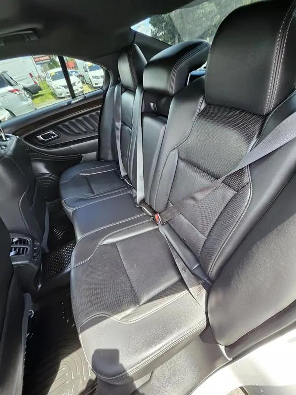 2019 Ford Taurus Limited