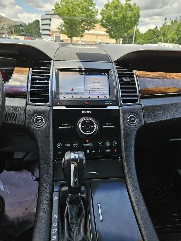 2019 Ford Taurus Limited