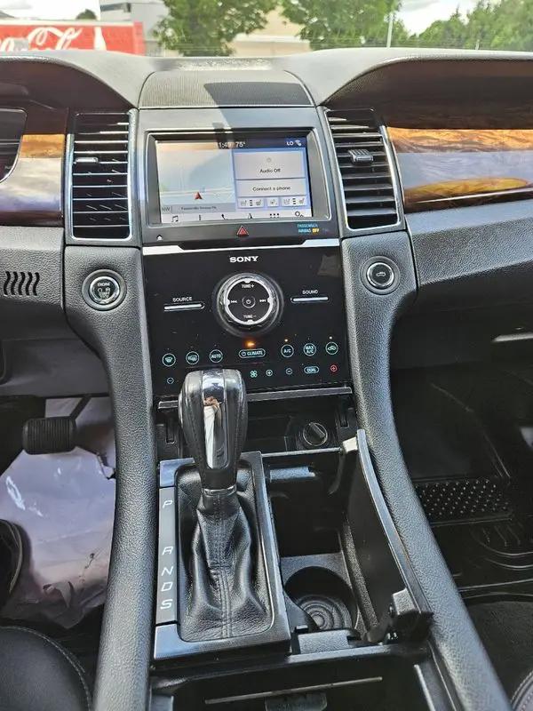 2019 Ford Taurus Limited
