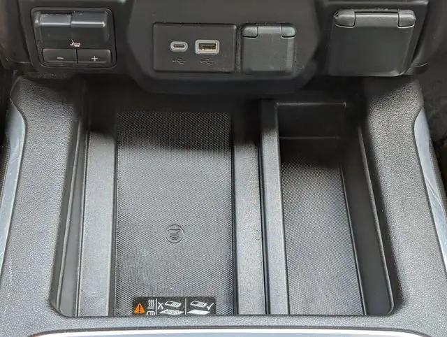 2021 GMC Sierra 1500 4WD Crew Cab Short Box AT4