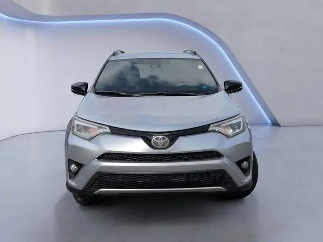 2017 Toyota RAV4 SE