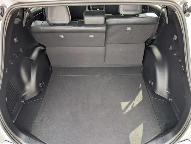 2017 Toyota RAV4 SE