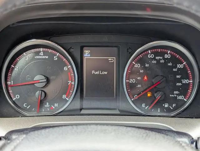 2017 Toyota RAV4 SE