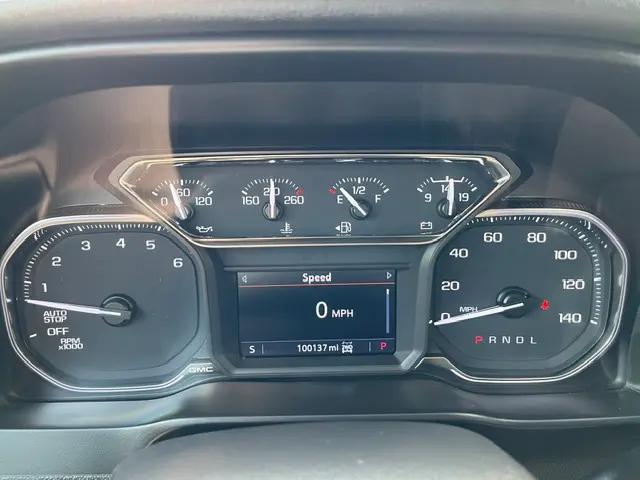 2021 GMC Sierra 1500 4WD Crew Cab Short Box Elevation
