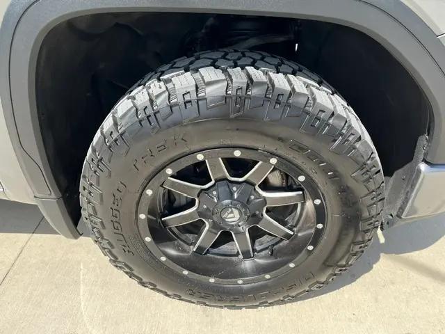 2021 GMC Sierra 1500 4WD Crew Cab Short Box Elevation