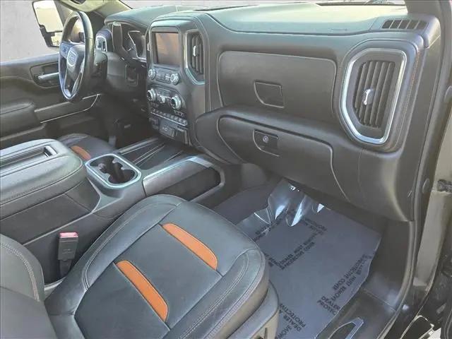 2021 GMC Sierra 2500HD 4WD Crew Cab Standard Bed AT4
