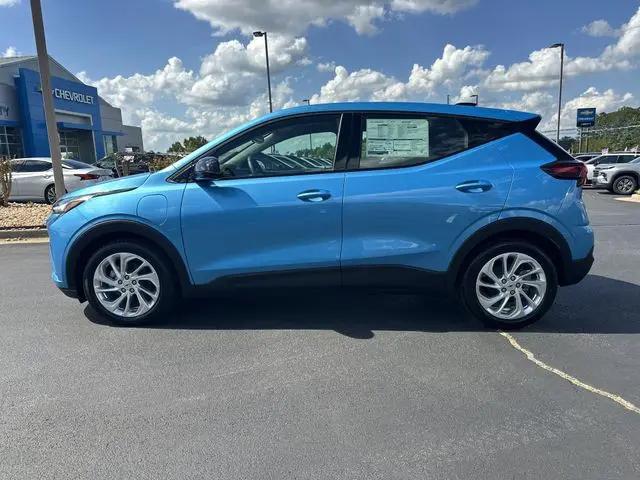 2027 Chevrolet Bolt LT FWD