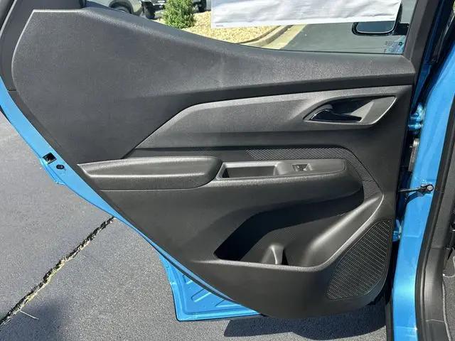 2027 Chevrolet Bolt LT FWD