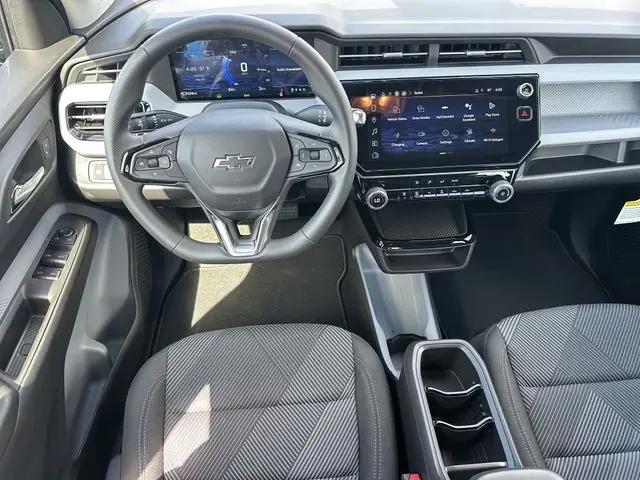 2027 Chevrolet Bolt LT FWD
