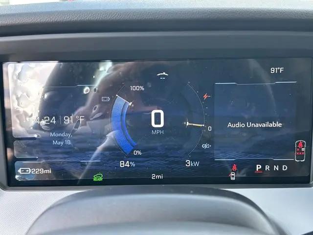 2027 Chevrolet Bolt LT FWD