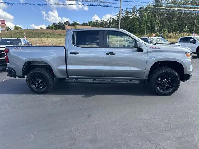 2026 Chevrolet Silverado 1500 4WD Crew Cab Short Bed Custom Trail Boss