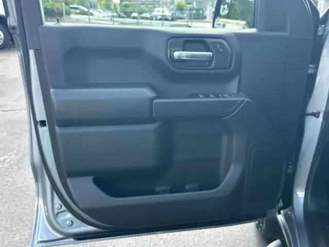 2026 Chevrolet Silverado 1500 4WD Crew Cab Short Bed Custom Trail Boss