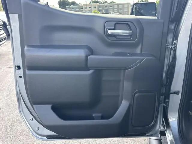 2026 Chevrolet Silverado 1500 4WD Crew Cab Short Bed Custom Trail Boss