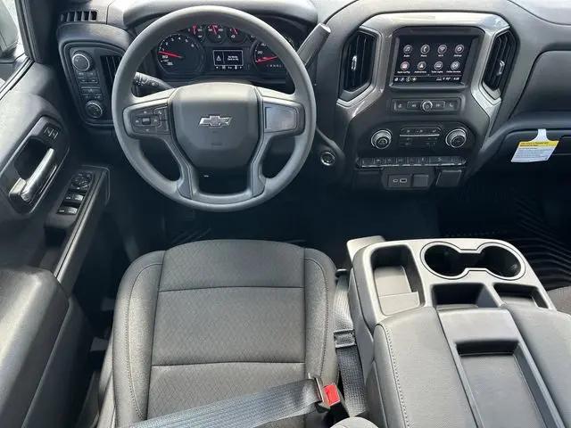 2026 Chevrolet Silverado 1500 4WD Crew Cab Short Bed Custom Trail Boss