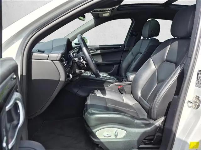 2021 Porsche Macan S