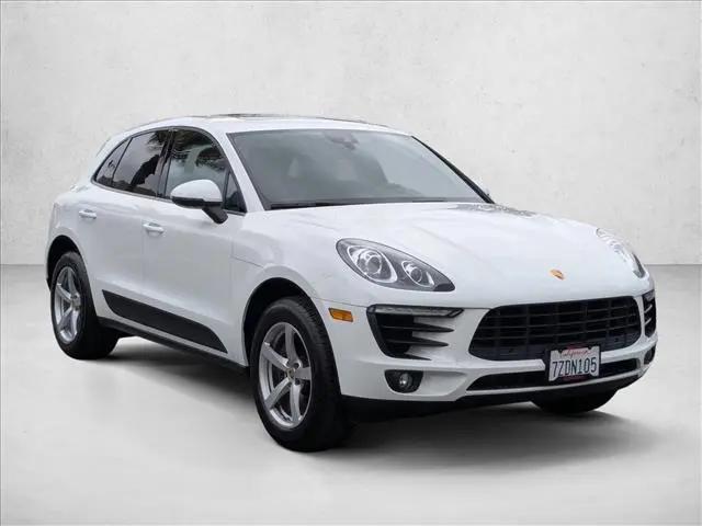 2017 Porsche Macan Macan