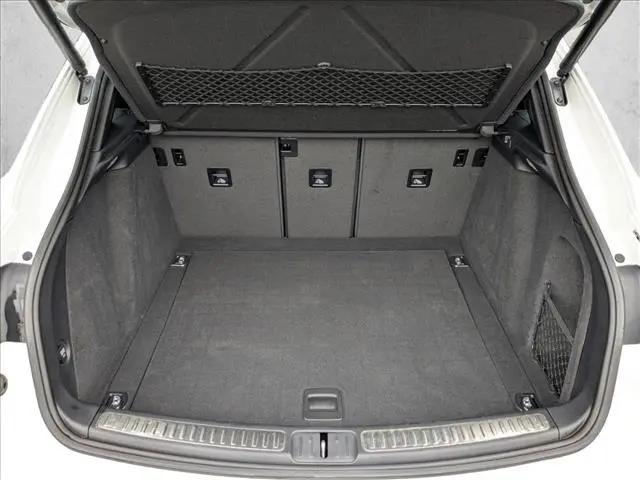 2017 Porsche Macan Macan