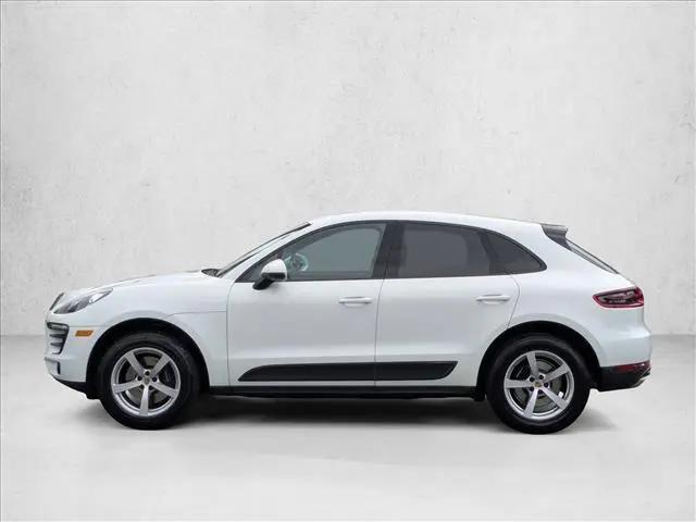 2017 Porsche Macan Macan