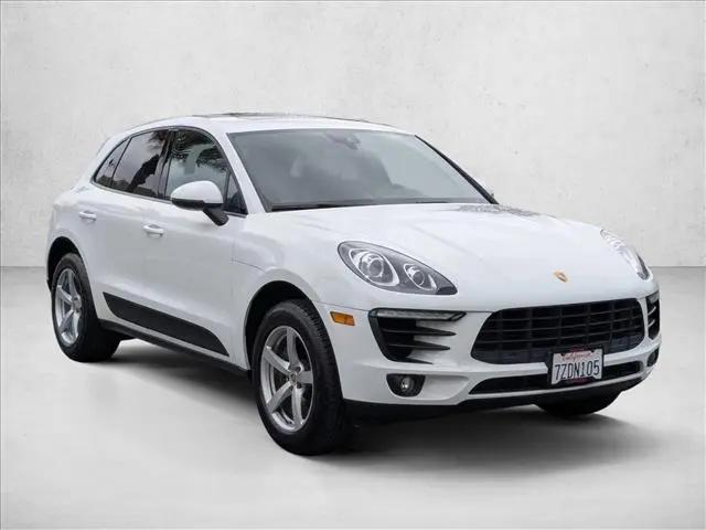 2017 Porsche Macan Macan