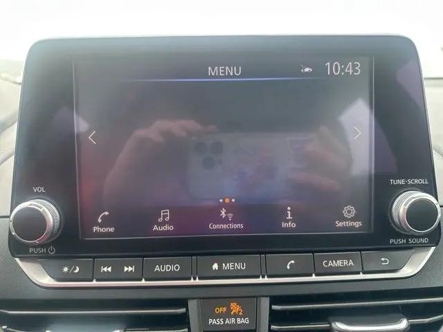 2025 Nissan Altima SV FWD