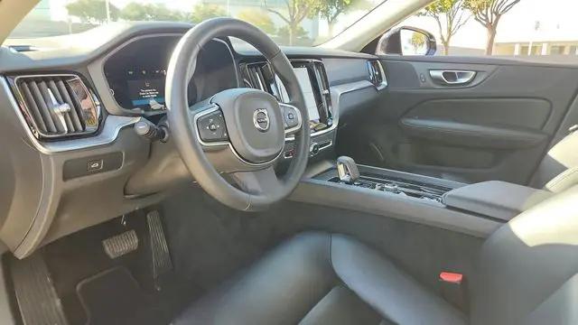 2024 Volvo S60 B5 Core Dark Theme