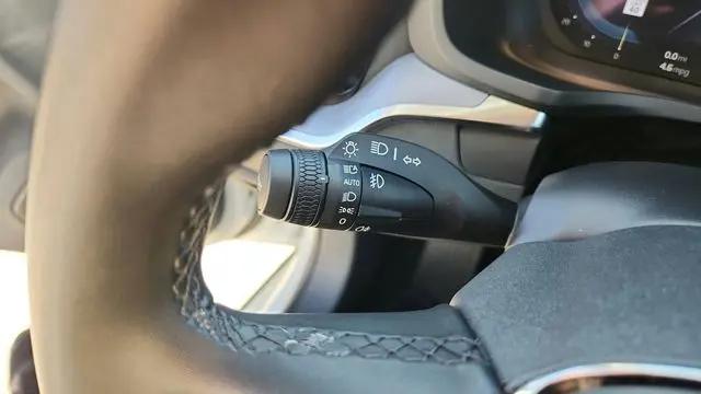 2024 Volvo S60 B5 Core Dark Theme