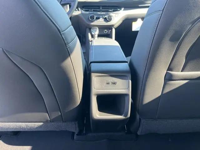 2026 Buick NV Preferred FWD