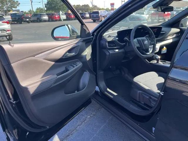 2026 Buick NV Preferred FWD