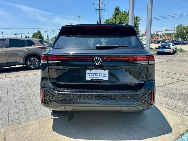 2026 Volkswagen Tiguan SE R-Line Black