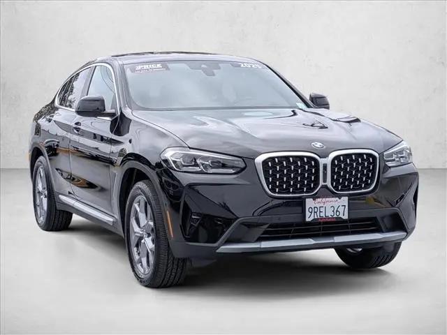 2025 BMW X4 xDrive30i