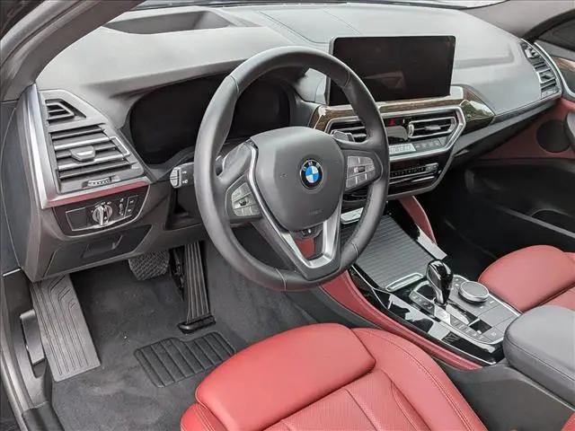 2025 BMW X4 xDrive30i