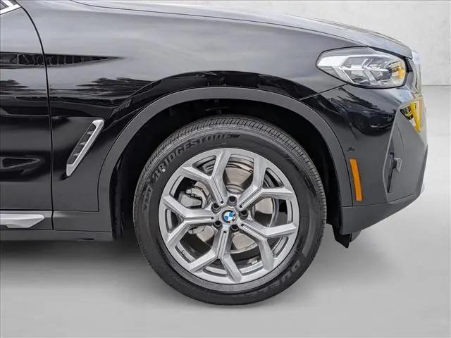 2025 BMW X4 xDrive30i