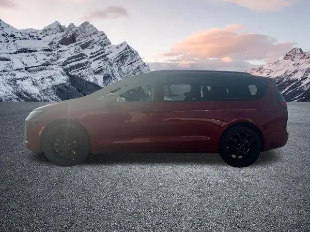 2027 Chrysler Pacifica Limited