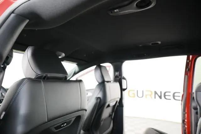 2027 Chrysler Pacifica Select AWD
