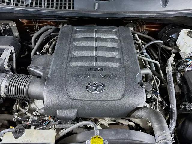 2015 Toyota Tundra Platinum 5.7L V8