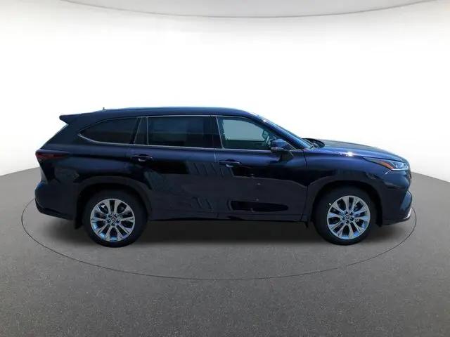 2026 Toyota Highlander Limited