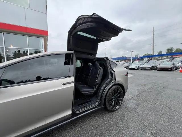 2023 Tesla Model X Standard Range