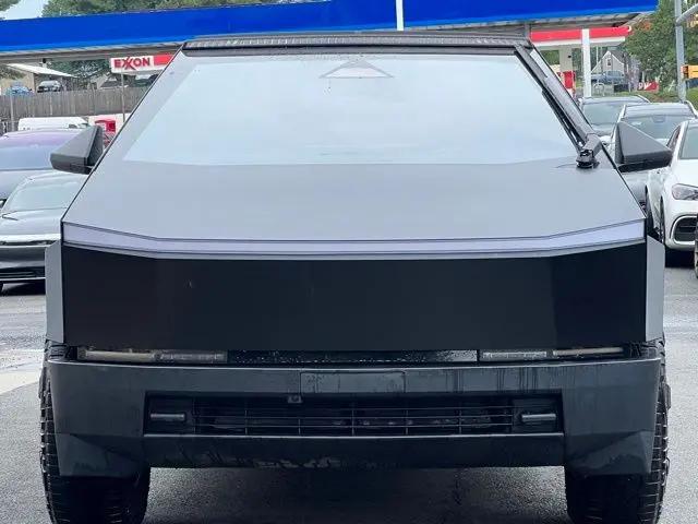 2024 Tesla Cybertruck Cyberbeast