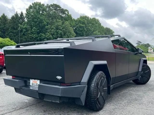 2024 Tesla Cybertruck Cyberbeast