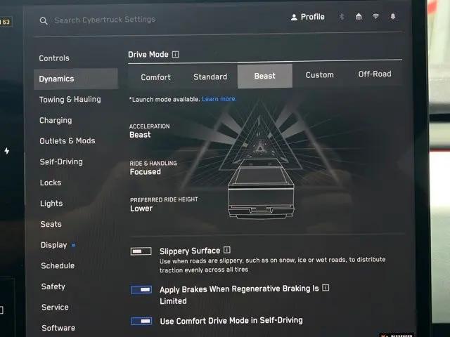 2024 Tesla Cybertruck Cyberbeast