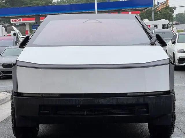 2024 Tesla Cybertruck Cyberbeast