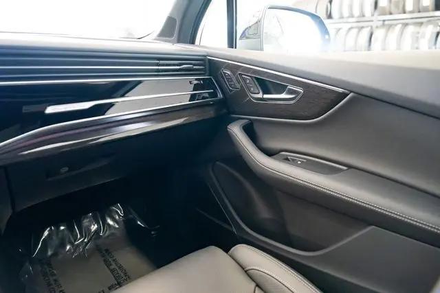 2026 Audi Q7 Prestige TFSI quattro tiptronic