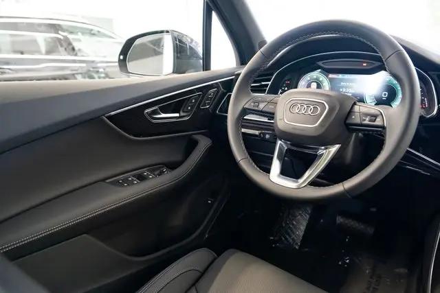 2026 Audi Q7 Prestige TFSI quattro tiptronic