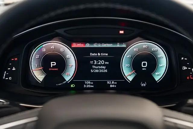 2026 Audi Q7 Prestige TFSI quattro tiptronic