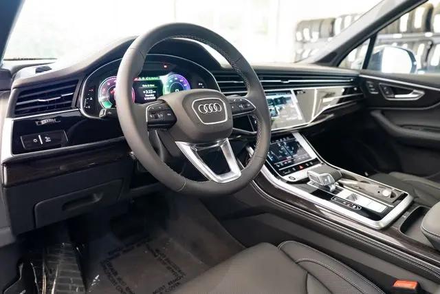 2026 Audi Q7 Prestige TFSI quattro tiptronic
