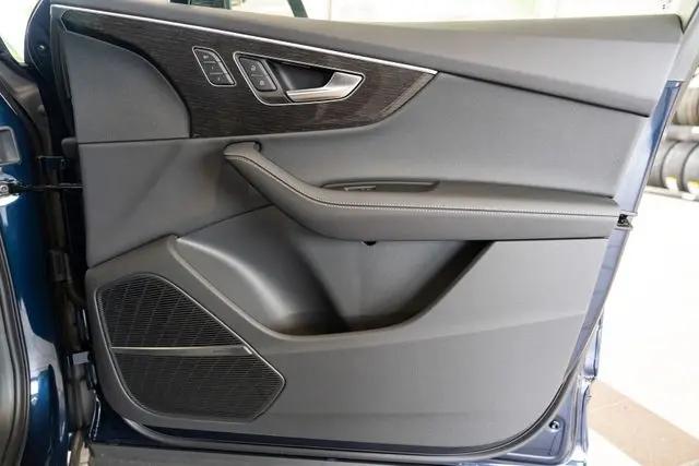 2026 Audi Q7 Prestige TFSI quattro tiptronic