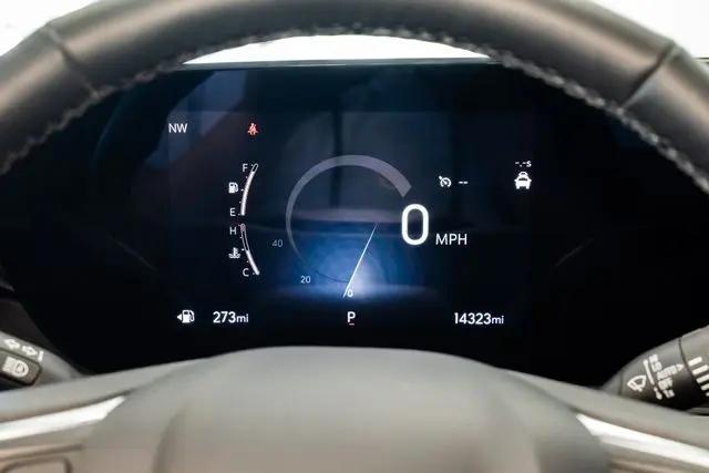 2024 Buick NV Avenir FWD