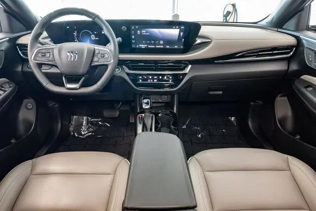 2024 Buick NV Avenir FWD